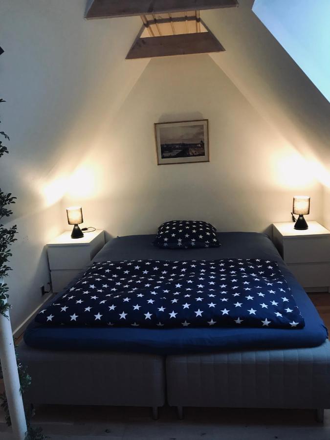 Centralt I Gentofte I 2 Plan, Ved S-Tog Og Busser Zewnętrze zdjęcie